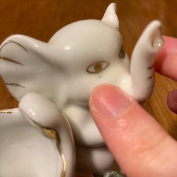 Elephant and Cart Trinket Dish Figure - Floral Detail, Gold Accents - Picture 4 of 14